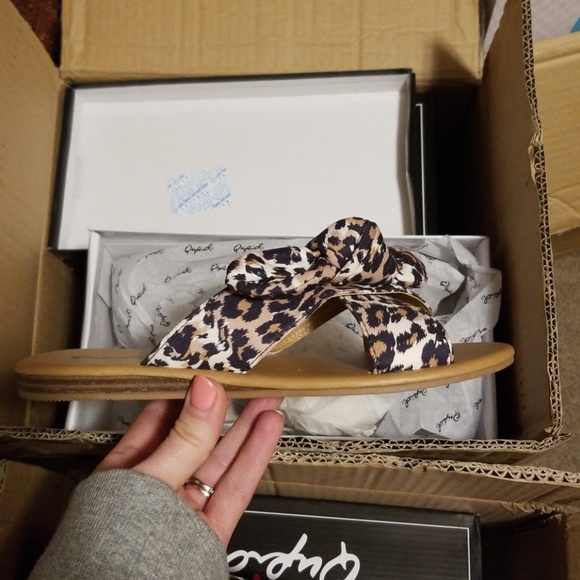 Size 6 left! Qupid Leopard Bow slides autumn - Picture 5 of 8